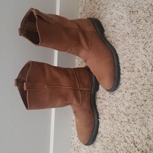 Red Wing Pecos work boots